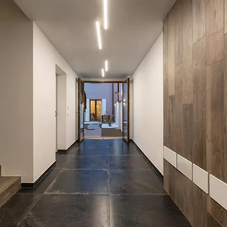 Guesthost - Le Agavi - X9 With Garage & Terrace Appartement *