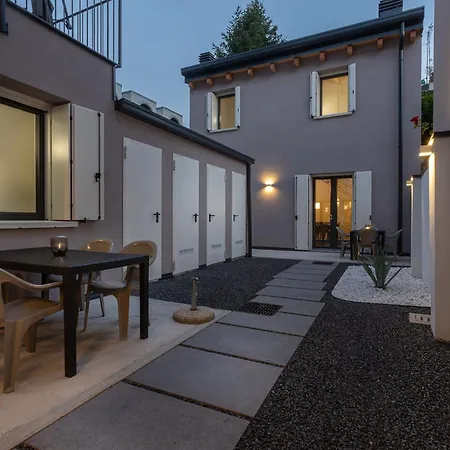 Guesthost - Le Agavi - X9 With Garage & Terrace Appartement