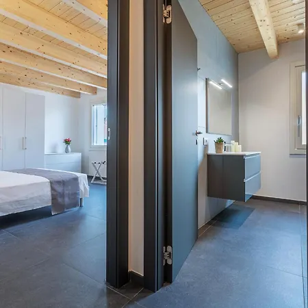 Apartment Guesthost - Le Agavi - X12 With Garage & Terrace Ferrara