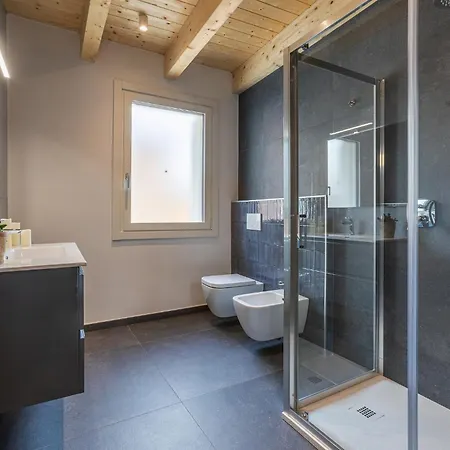 Appartement Guesthost - Le Agavi - X9 With Garage & Terrace Ferrara