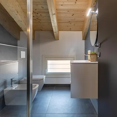 Guesthost - Le Agavi - X9 With Garage & Terrace Appartement *