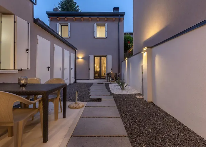 Apartament Guesthost - Le Agavi - X9 With Garage & Terrace *