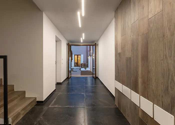 Guesthost - Le Agavi - X9 With Garage & Terrace Apartament *