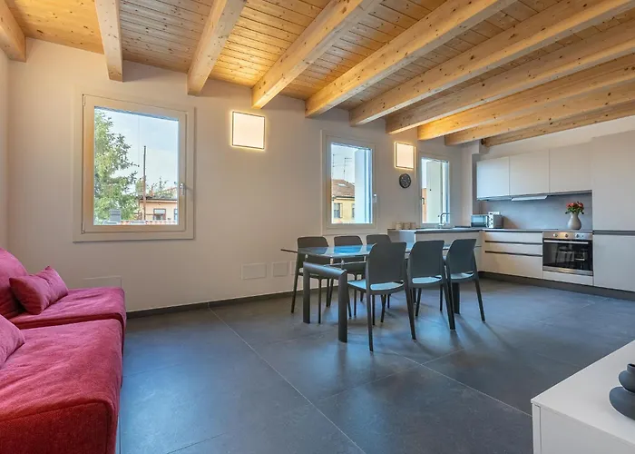 Guesthost - Le Agavi - X9 With Garage & Terrace Apartament